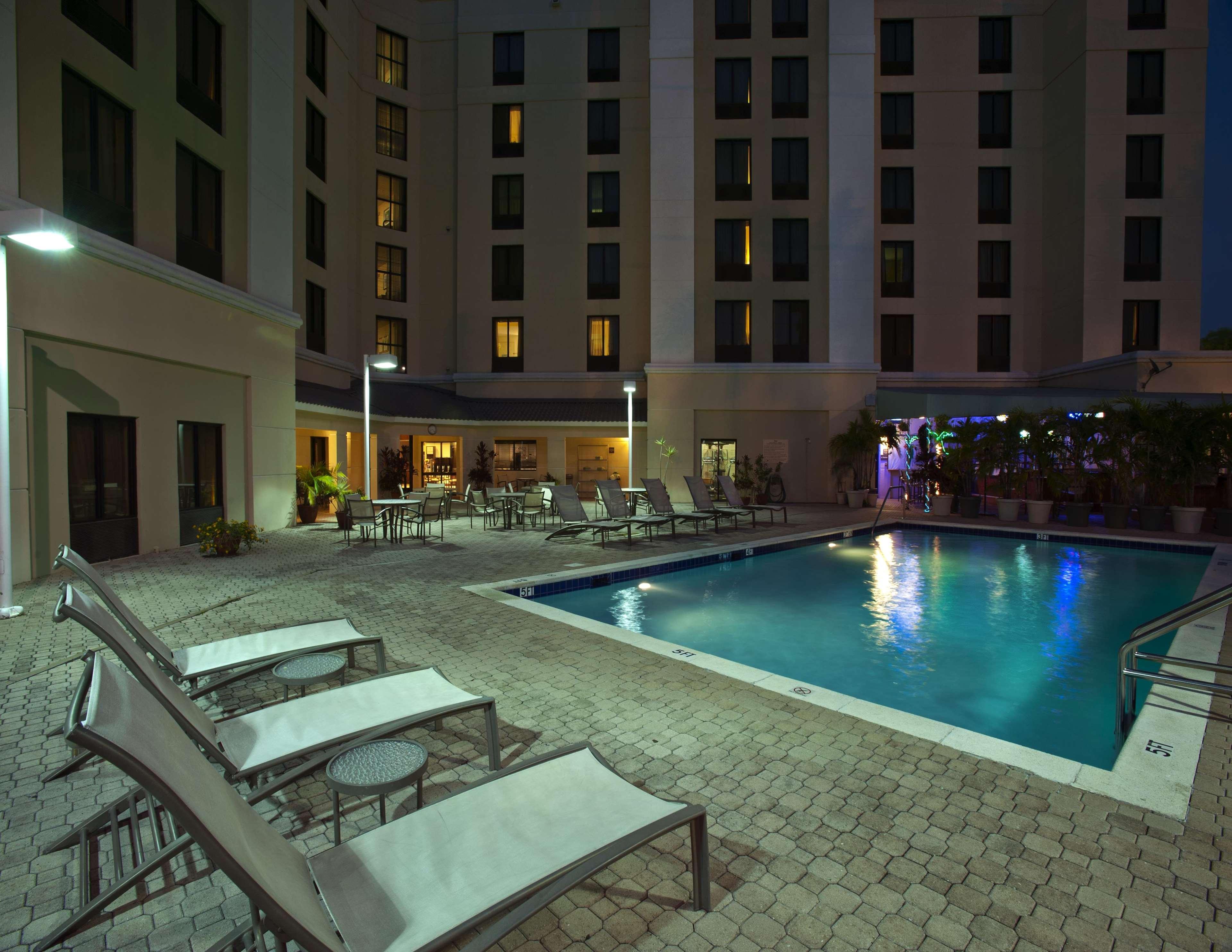 Hampton Inn & Suites Miami-Doral Dolphin Mall Eksteriør billede